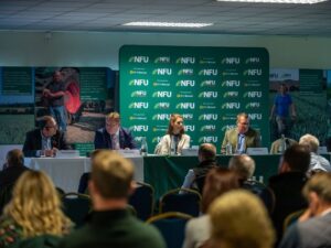 Read more about the article Regenerative farming conference at the Midlands Machinery Show